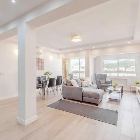 Apartmán Spacious With A View - Historic Center By Rems